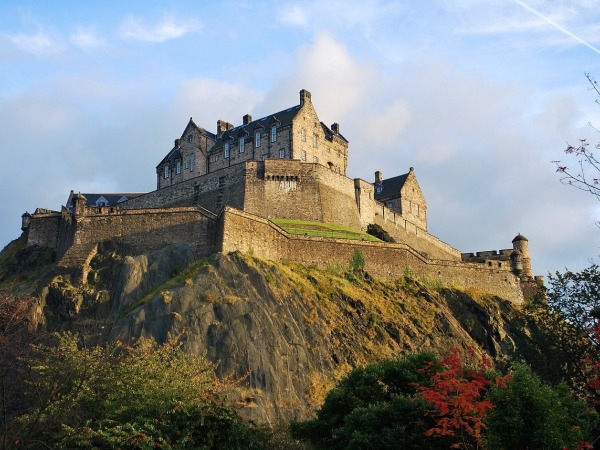 Edinburgh Airport Transfers (EDI) 