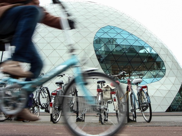 Eindhoven Flughafen Transfers (EIN) 