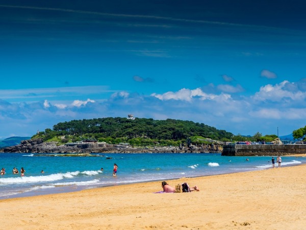 Flyplasstransport til Santander (SDR) 