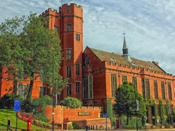 Lennujaamatransfeerid Doncaster Sheffield (DSA) 