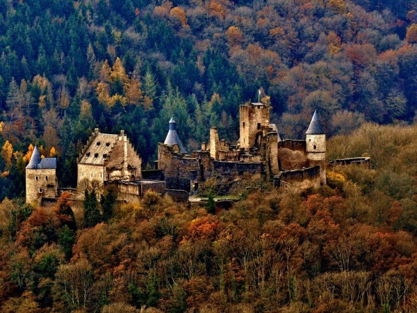 Luxembourg Airport Transfers (LUX) 