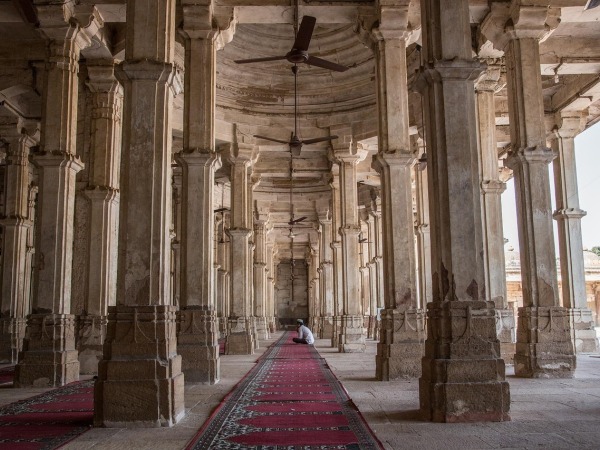 Transfery lotniskowe Ahmedabad (AMD) 