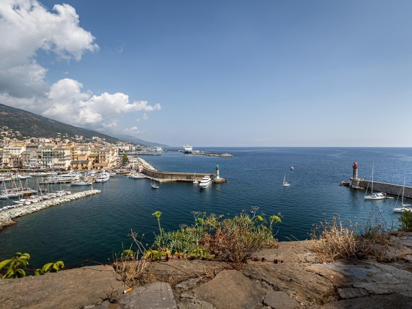 Your reliable Bastia Airport transfer service 